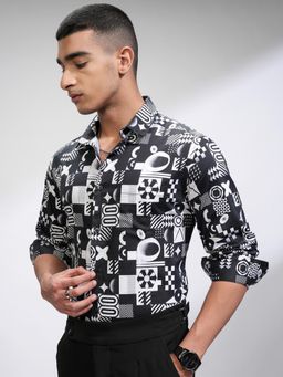 LOCOMOTIVE - Men Black Graphic Casual Shirt