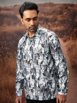 LOCOMOTIVE - Men Black Abstract Casual Shirt