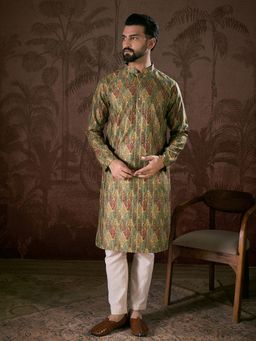 ETHNIC BAY - Men Silk Blend Printed Green Kurta