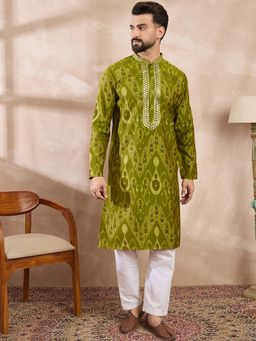 ETHNIC BAY - Men Viscose Rayon Green Embroidered Kurta