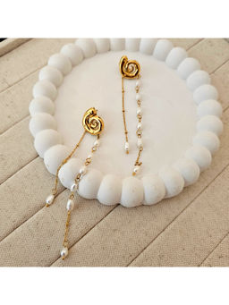 TAAHIRA JEWELLERY - 18K Gold Plated Aspen Pearl Earrings Anti-Tarnish and Waterproof
