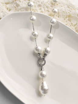 Peach Tassels - White Pearl Necklace Beads Necklace with Pendant