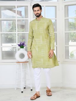 See Designs - Men Green Printed Regular Fit Kurta with Pyjama (Set of 2)