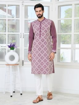 See Designs - Men Purple Printed Regular Fit Kurta with Pyjama (Set of 2)