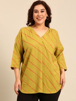 THE PINK MOON - Green Leaf Print Top