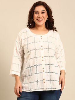 THE PINK MOON - White Buttoned Eyelet Top