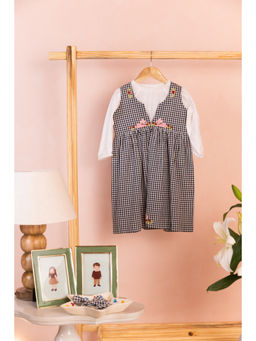 Tilsim by Sagarika Mehrotra - Black Hopping Fur Dress with Top