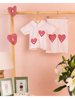 Tilsim by Sagarika Mehrotra - Pink Sweetheart Stitches Shirt & Shorts