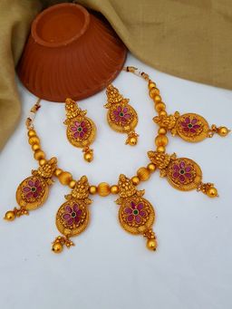 GRIIHAM - Gold-Plated Pink Green Ad-Studded Beaded Jewellery Set