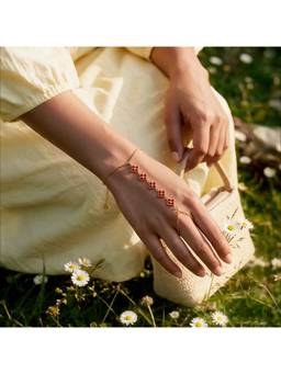 Salty - Crimson Bloom Clover Gold Toned Hand Chain