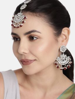 I Jewels - Rhodium Plated Traditional Kundan & Pearl Earrings with Maang Tikka (Te2911Zm)