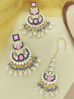I Jewels - Gold Plated Traditional Kundan Pearl Earrings with Maang Tikka (Te3021Pemt)