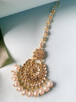 I Jewels - Gold Plated Traditional Pearl and Kundan Maang Tikka