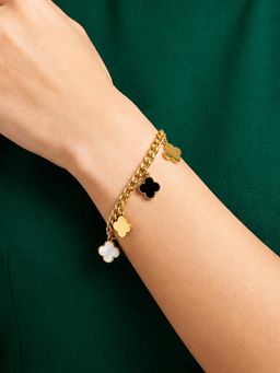 ARTKLIM - Clover Charm Gold Chain Designer Anti-Tarnish Bracelet