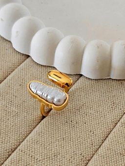 TAAHIRA JEWELLERY - 18K Gold Plated Sydney Baroque Pearl Ring