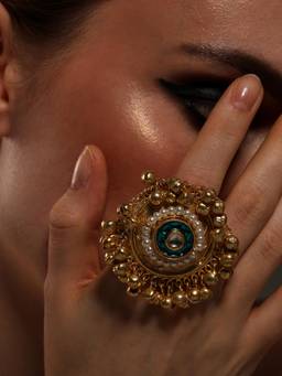 VENI - Gold-Plated Oxidised Studded Durga Blue Ring