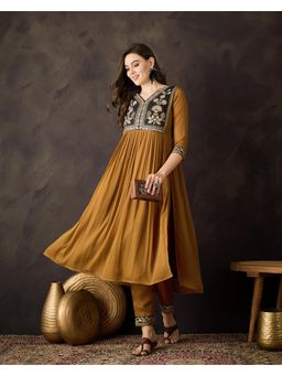 Gahan - Yellow Star Georgette Zari Cording Embroidered Kurta with Pant