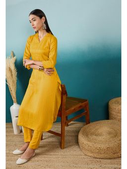 Gahan - Yellow Ruby Cotton Blend Thread Embroidered Kurta with Pant