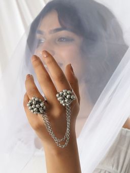 Teejh - Kuwra Silver Oxidised Ghungroo Ring