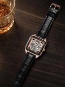 Rose Gold color option, Currently selected