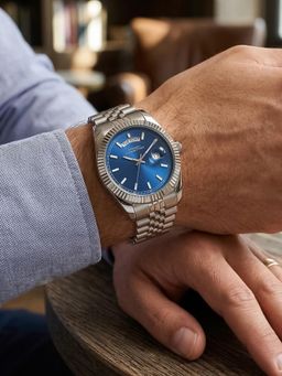 French Connection - Blue Day And Date Modern Dial Silver Stainless Steel Watch (FCND10USM) (M)