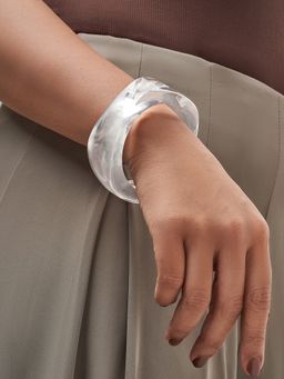 Joker and Witch - Joker & Witch Elaria Transparent Chunky Bangle