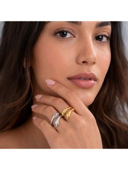 Jazz and Sizzle - Elegant Hug Design Adjustable Ring (Pack Of 2)