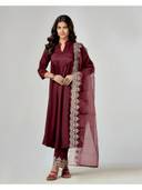 Maroon color option, Sold out, Currently selected