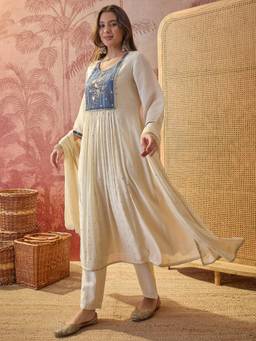 Gahan - Off White Mal Chanderi Anarkali Kurta Chanderi Silk Pant with Dupatta