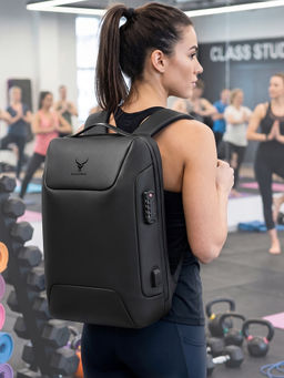 REDHORNS - Black Stealth Anti-Theft Water-Resistant Laptop Bag With Usb Charging 3 Digit Lock