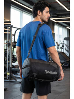 Reebok - Black Polyester Solid 1 Duffle Bag, 1 Detachable Strap