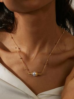 Pipa Bella by Nykaa Fashion - Minimal Gold Plated Pearl Pendant Necklace