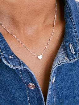 Accessorize London - Womens Silver Solid Heart Pendant Necklace