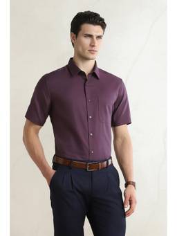 Louis Philippe - Men Wine Classic Fit Solid Half Sleeves Formal Shirt
