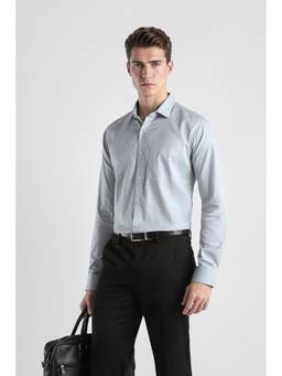 Van Heusen - Men Light Grey Custom Fit Full Sleeves Formal Shirt