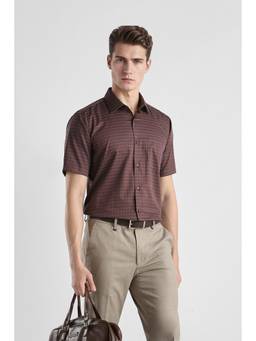 Van Heusen - Men Chocolate Custom Fit Checked Half Sleeves Formal Shirt