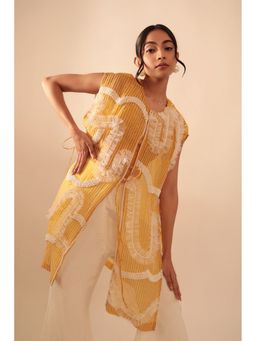 VANSHIKA AGARWAL LABEL - Women Mustard Donna Top with Pant and Jacket