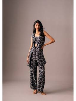 VANSHIKA AGARWAL LABEL - Women Blue Ember Co-Ord Set