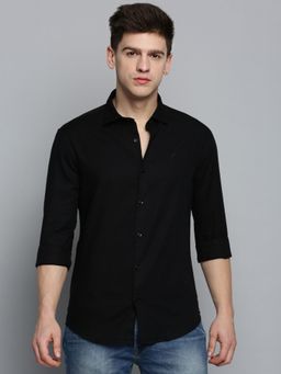 SHOWOFFFF - Mens Spread Collar Black Solid Shirt