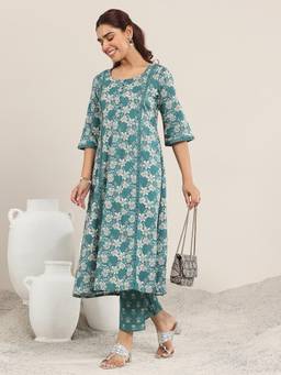 Libas - Women Teal Floral Printed Kurta with Pant
