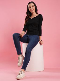 Globus - Black Round Neck Three Fourth Sleeve Causal Knit Top