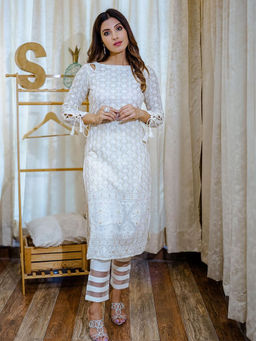 HANDME - Georgette Chikankari Embroidered Off White Kurta Set