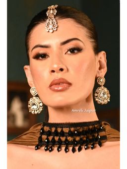 Amreli Jaipur - Isha Polki Gold Earrings with Maangtika