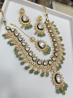 Amreli Jaipur - Chandrakin Polki Necklace Set