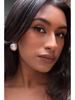 Amreli Jaipur - Pearly Pearl Studs