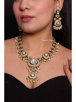 Amreli Jaipur - Aliza Polki Green Necklace Set