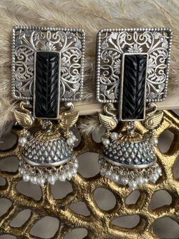 XAGO - Le Gabriel Silver-Toned Contemporary Shaped Jhumka Earrings