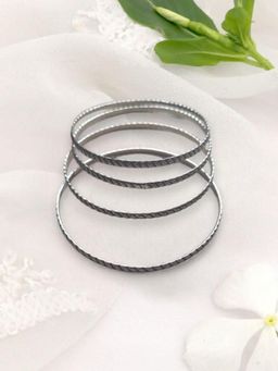 XAGO - Le Apeksha Set Of 4 Silver Plated Oxidized Bangles