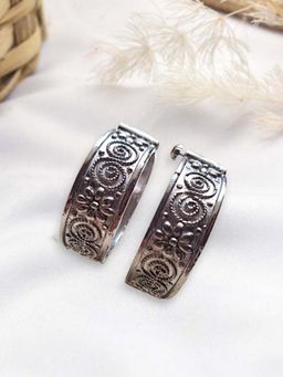 XAGO - Le Beryl Sat Of 2 Silver Plated Cuff Bracelet