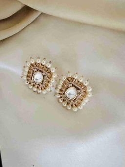 XAGO - Saurabha Polki Earrings : American Diamond and Pearl Studded